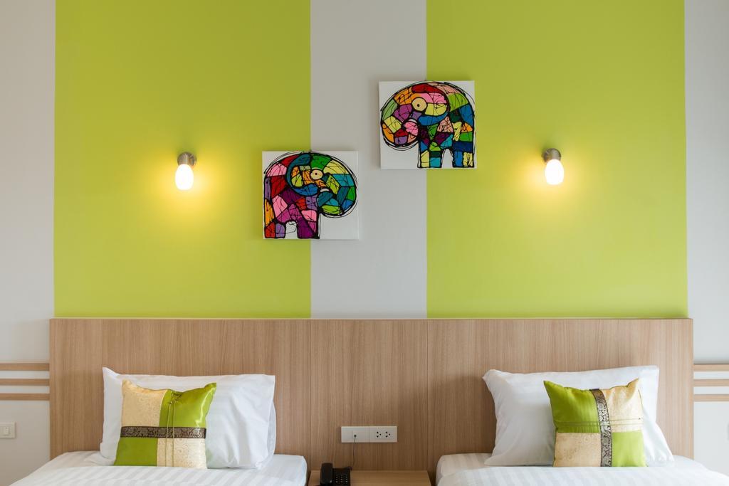 Phant At Thalang Service Apartment Eksteriør bilde